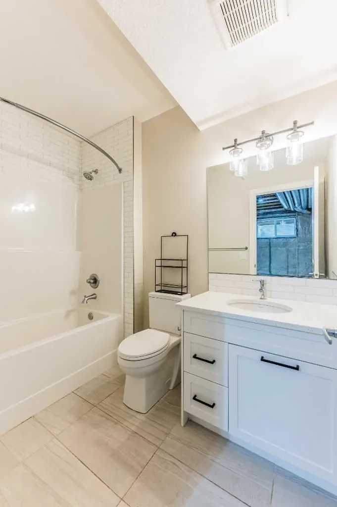 57 Westmore Park SW Calgary AB T3H 6A9