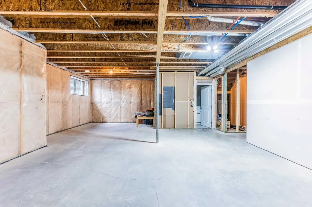 57 Westmore Park SW Calgary AB T3H 6A9