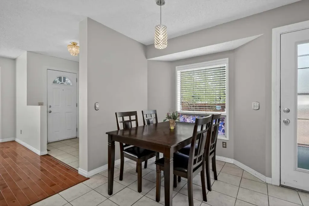 18 Martinview Crescent NE Calgary AB T3J 2S2