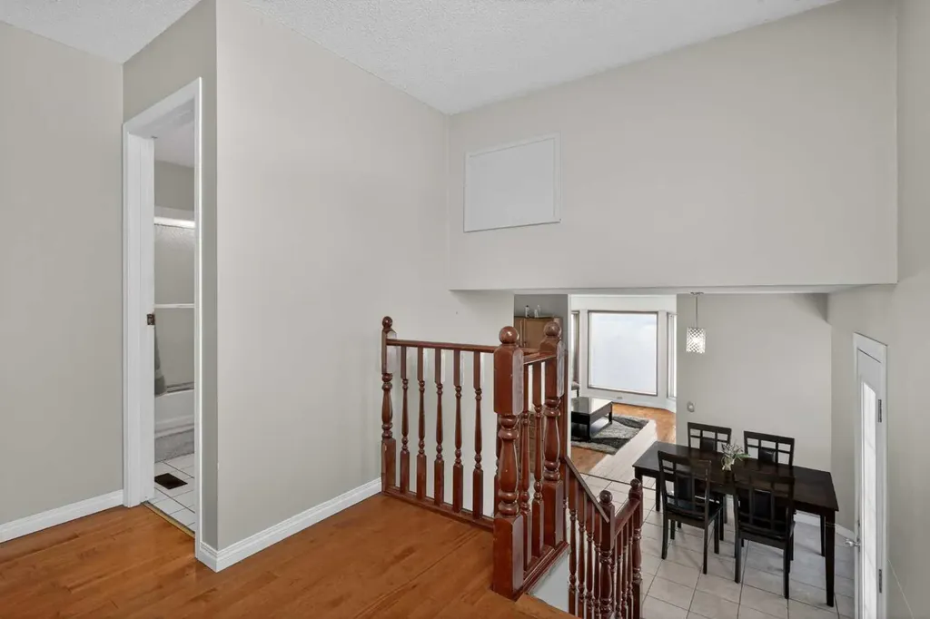 18 Martinview Crescent NE Calgary AB T3J 2S2