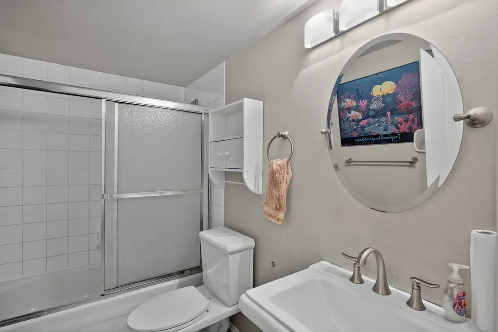18 Martinview Crescent NE Calgary AB T3J 2S2
