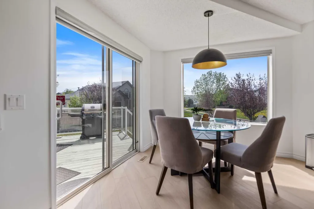 7 Country Hills Park NW Calgary AB T3K 5C8