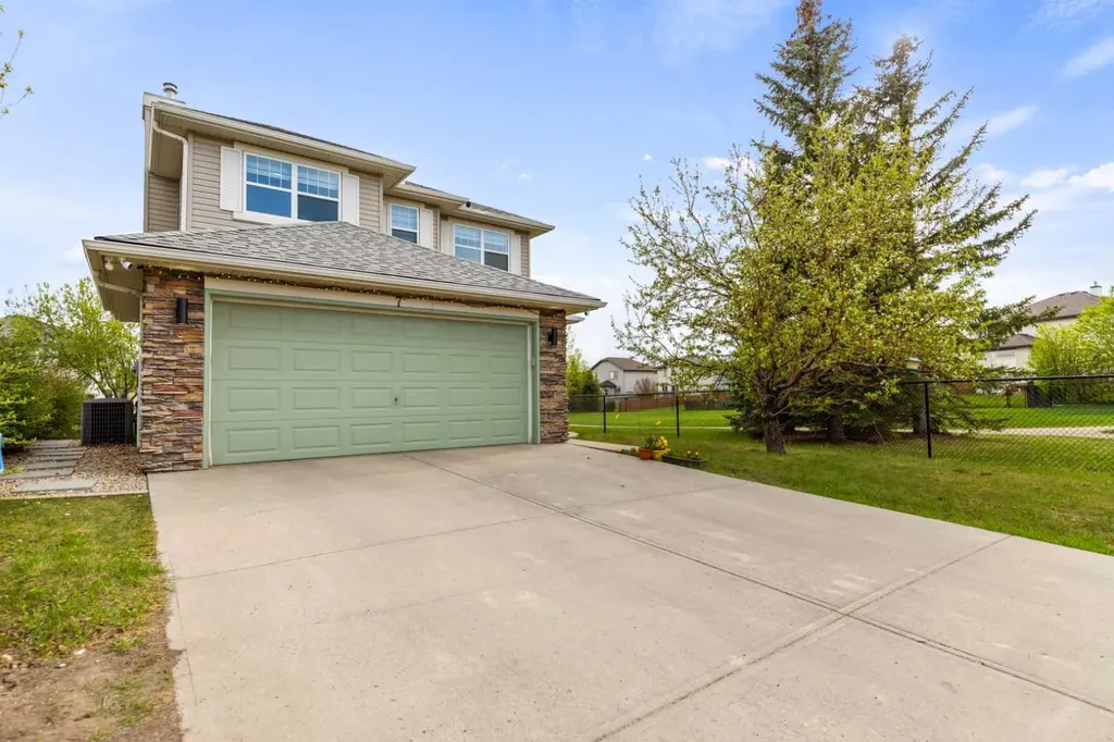 7 Country Hills Park NW Calgary AB T3K 5C8