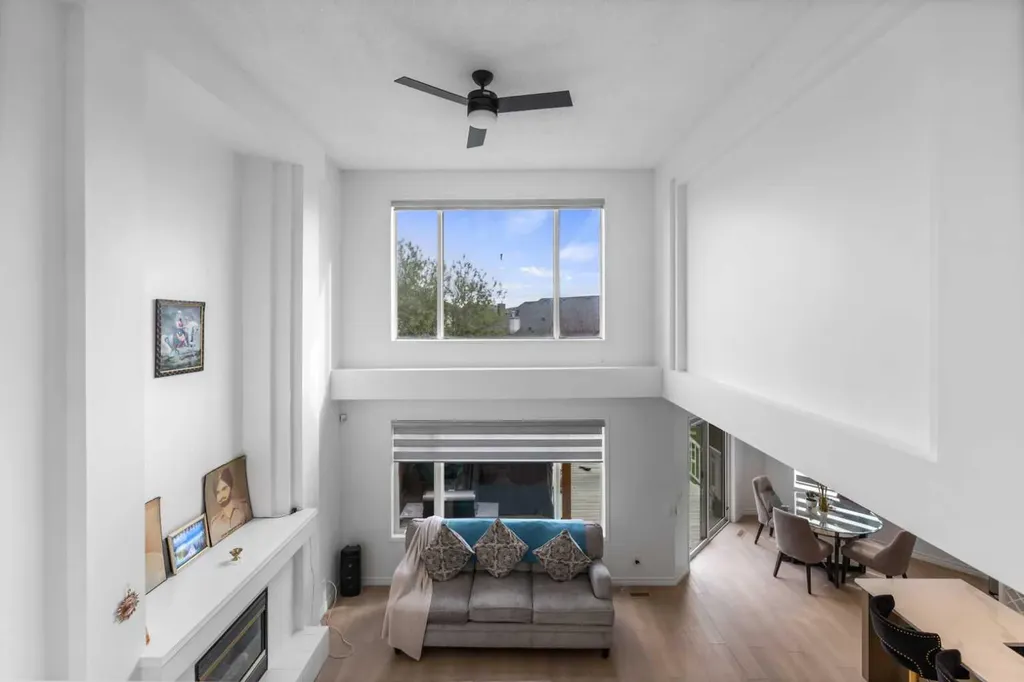 7 Country Hills Park NW Calgary AB T3K 5C8