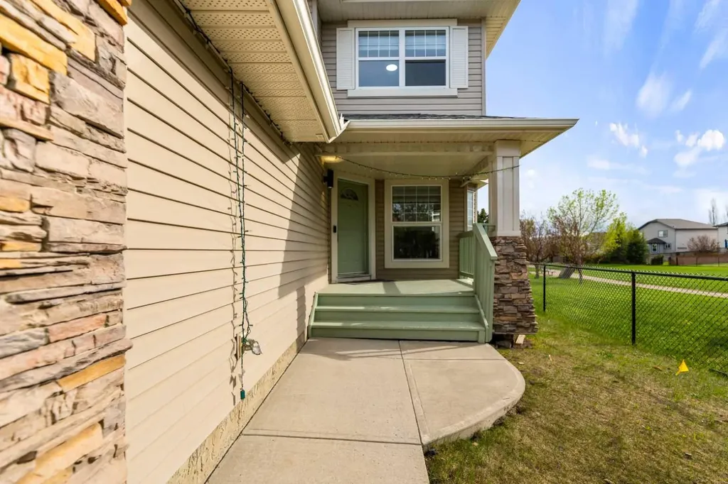 7 Country Hills Park NW Calgary AB T3K 5C8