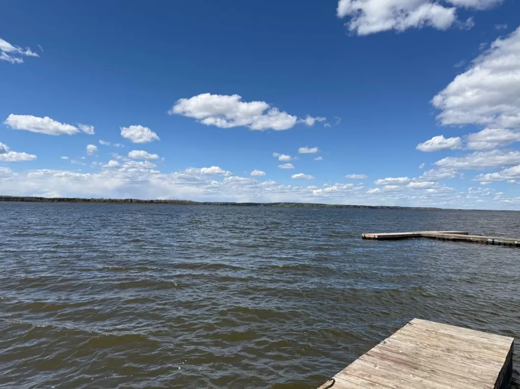 408 461032 Highway 13 Buck Lake AB T0C0T0