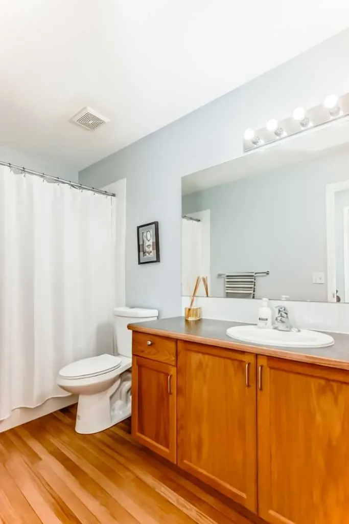6621 Pinecliff Grove NE Calgary AB T1Y 7K8