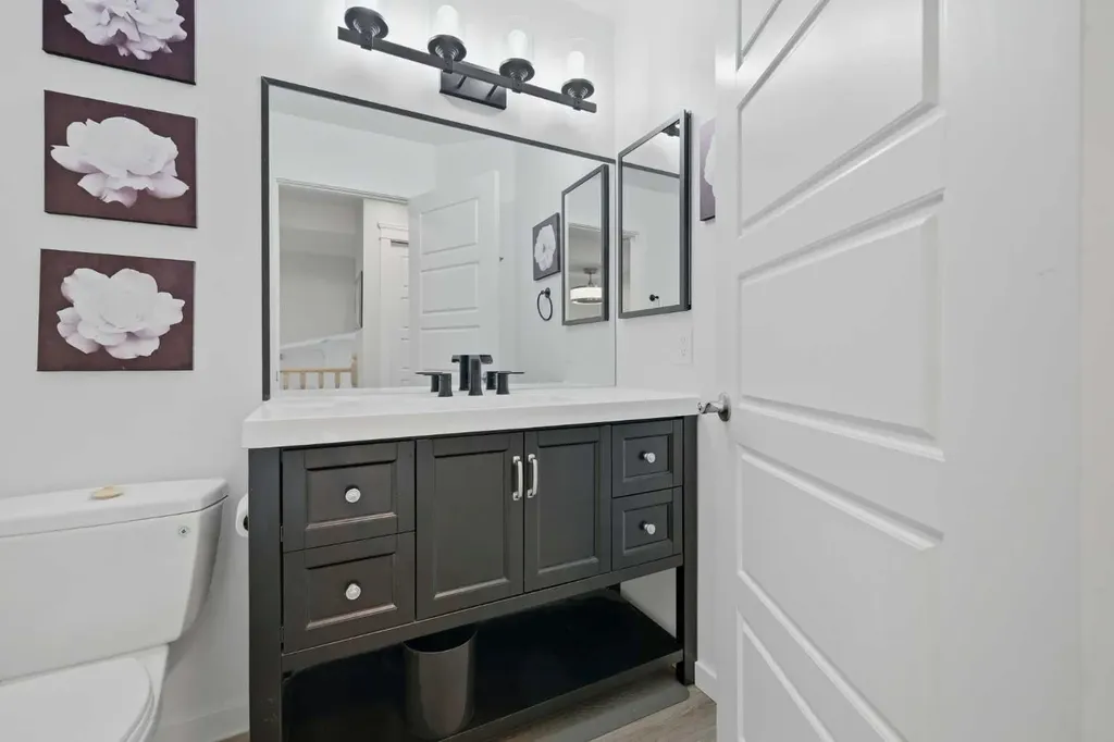 38 Sandpiper Way NW Calgary AB T3K 3C6