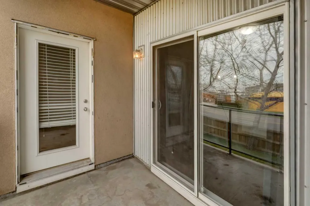 604 East Lake Boulevard NE Airdrie AB T4A 0G5