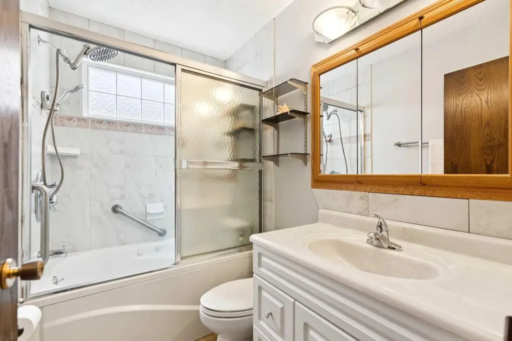 2138 Summerfield Boulevard SE Airdrie AB T4B 1X5