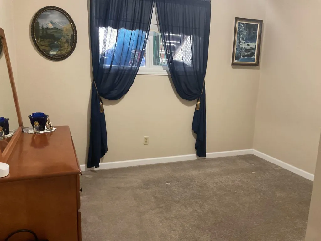 4607 46 Avenue Mayerthorpe AB T0E1n0