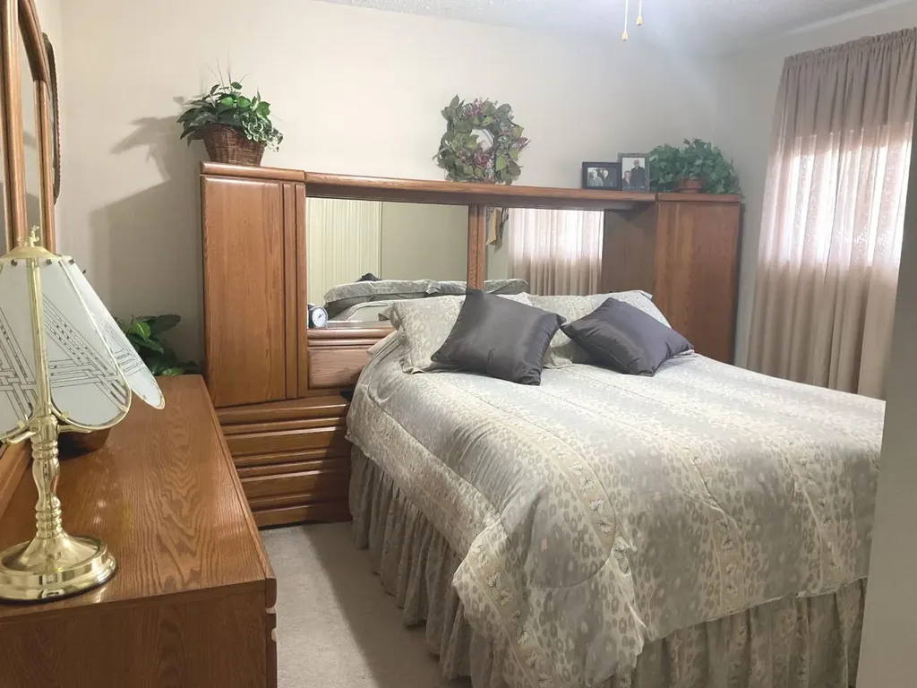 4607 46 Avenue Mayerthorpe AB T0E1n0