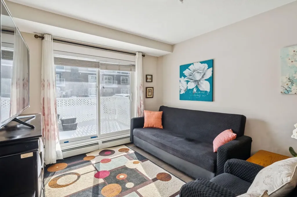 302 Skyview Ranch Drive NE Calgary AB T3N 0P5