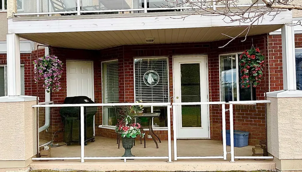 1818 Simcoe Boulevard SW Calgary AB T3H 3L9