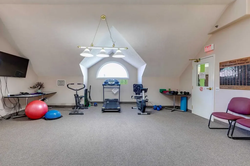 1818 Simcoe Boulevard SW Calgary AB T3H 3L9