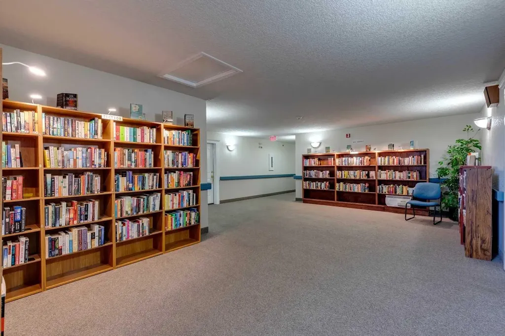 1818 Simcoe Boulevard SW Calgary AB T3H 3L9