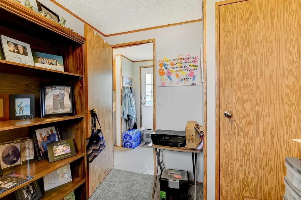 10301 99 Avenue Bezanson AB T0H0G0