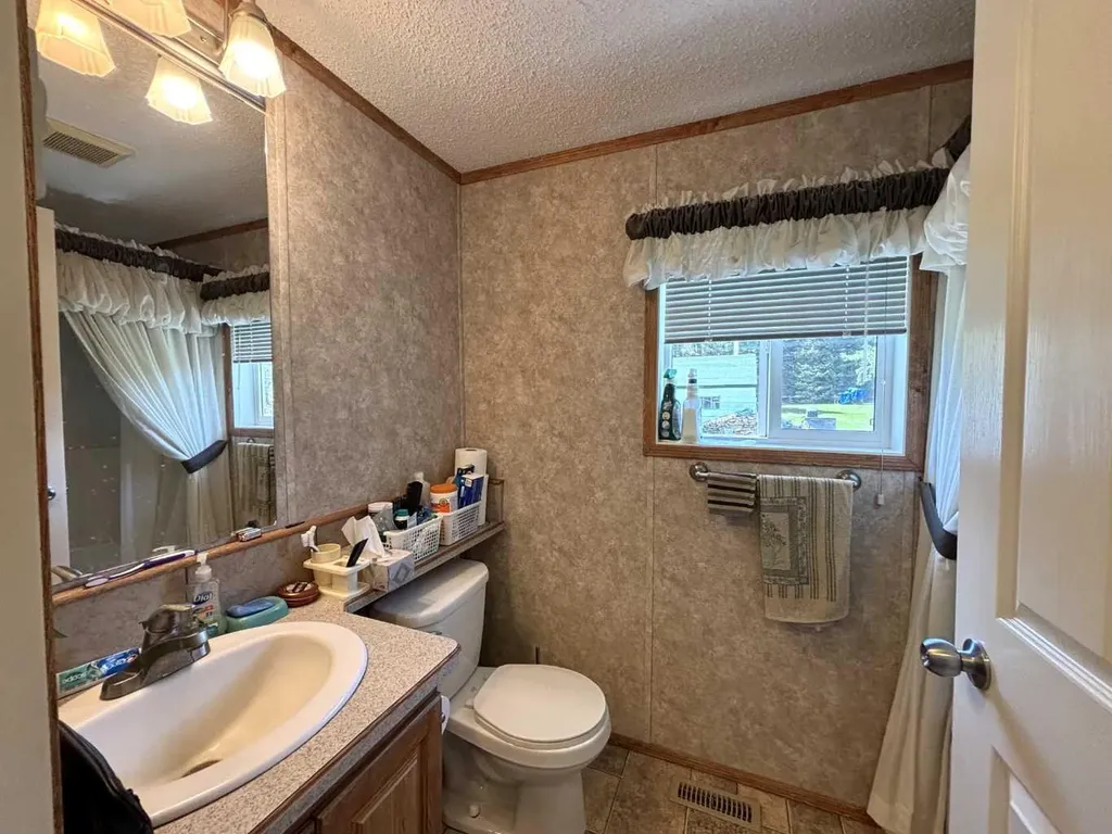 592031 Range Road 104 Rural Woodlands County AB T7S 1N9