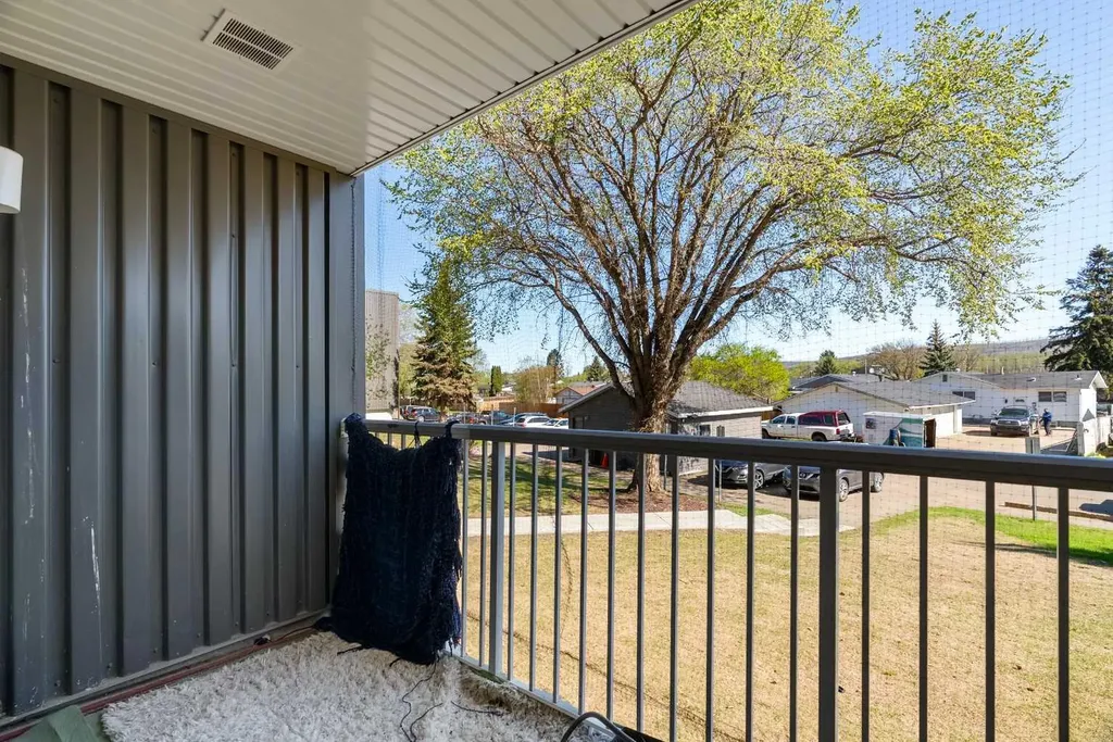 9 Clearwater Crescent Fort Mcmurray AB T9K 2B7