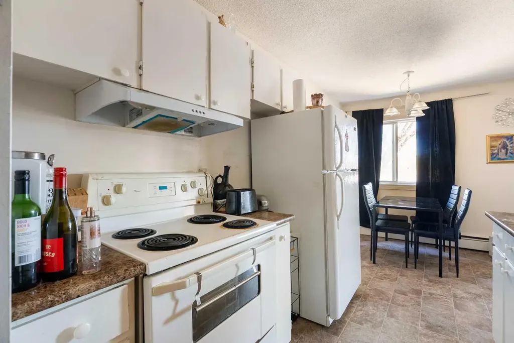 9 Clearwater Crescent Fort Mcmurray AB T9K 2B7