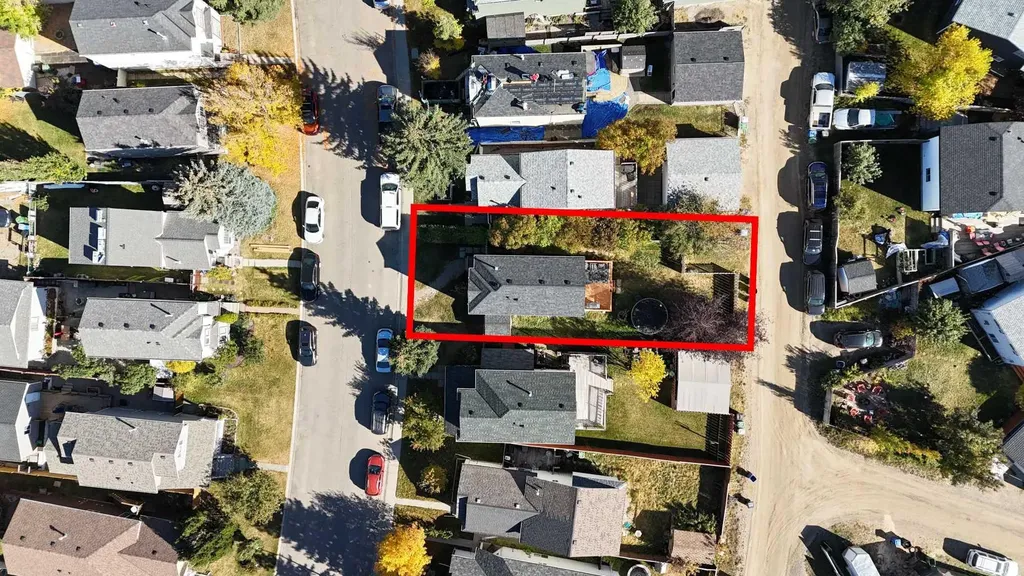 292 Coventry Close NE Calgary AB T3K 4C5