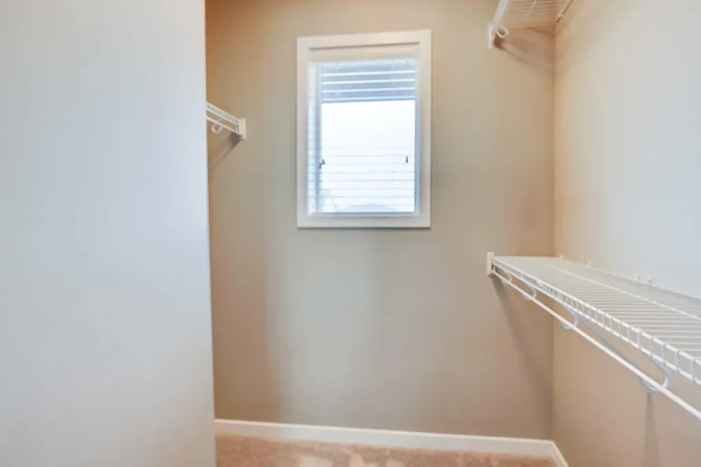 198 Masters Avenue SE Calgary AB T3M2B7