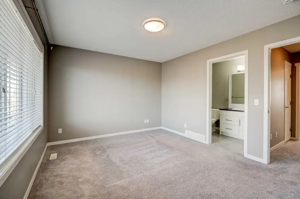 198 Masters Avenue SE Calgary AB T3M2B7