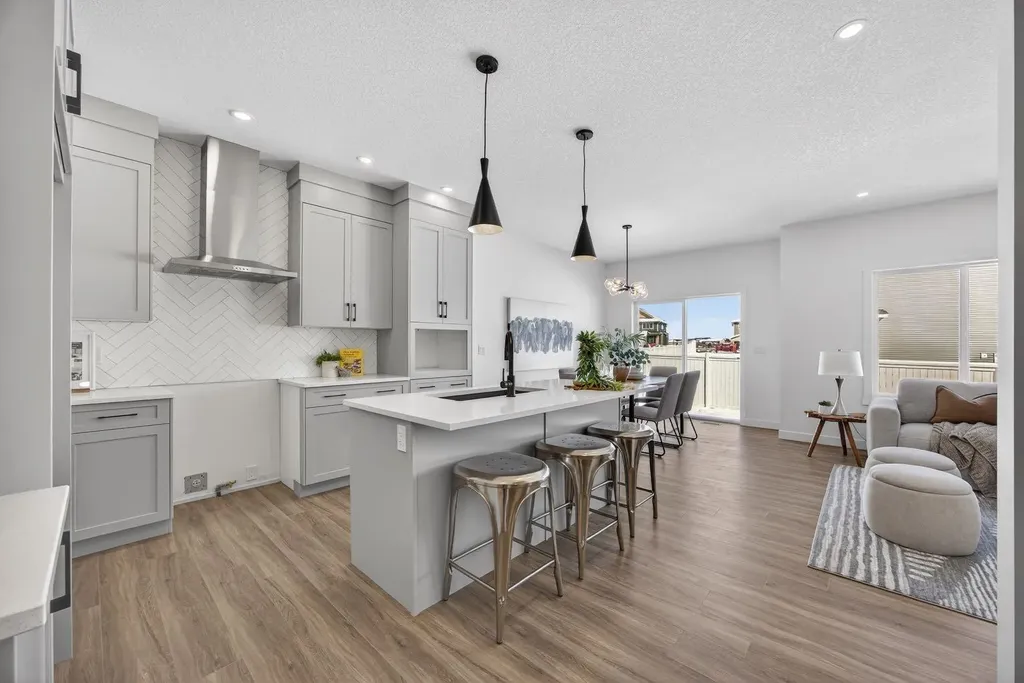 1090 Bayview Crescent Airdrie AB T4B 5N5