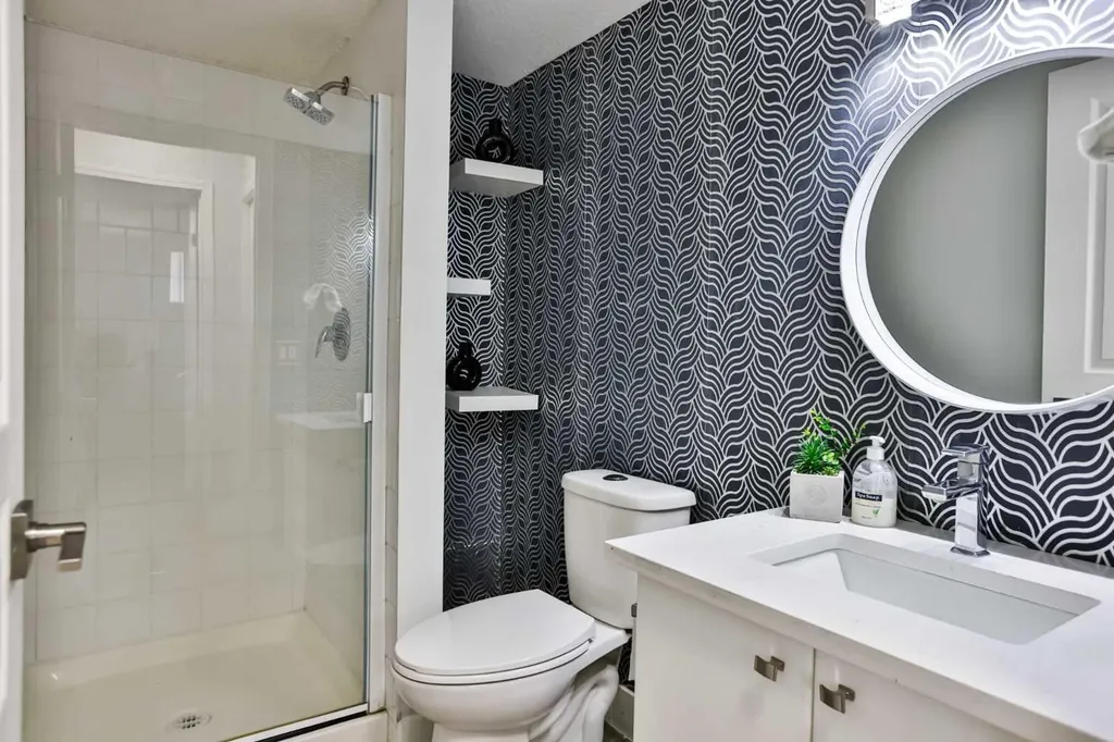 5115 Richard Road SW Calgary AB T3E 7M7