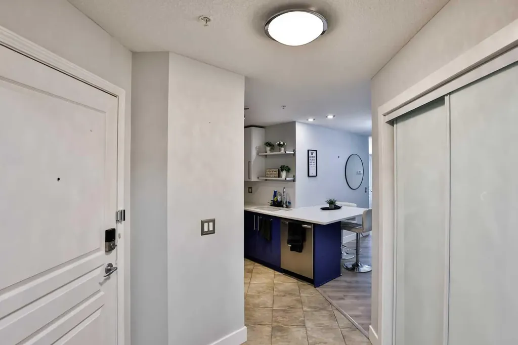 5115 Richard Road SW Calgary AB T3E 7M7