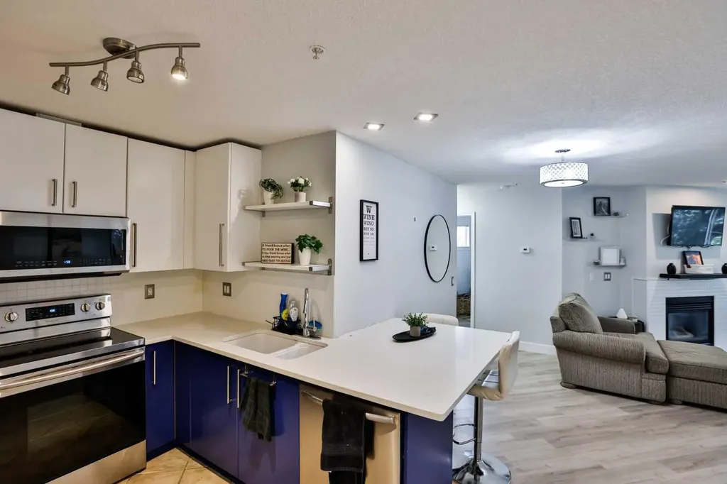5115 Richard Road SW Calgary AB T3E 7M7