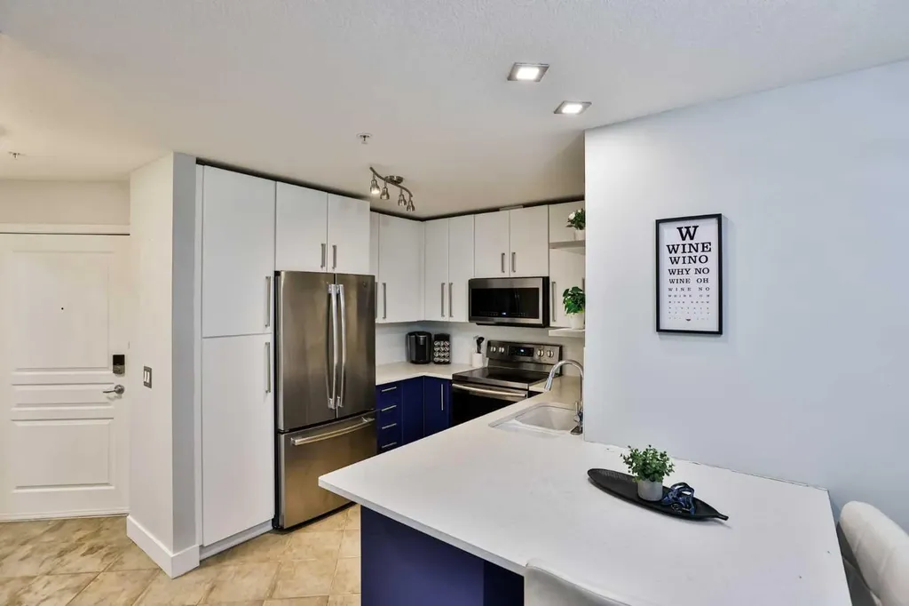 5115 Richard Road SW Calgary AB T3E 7M7