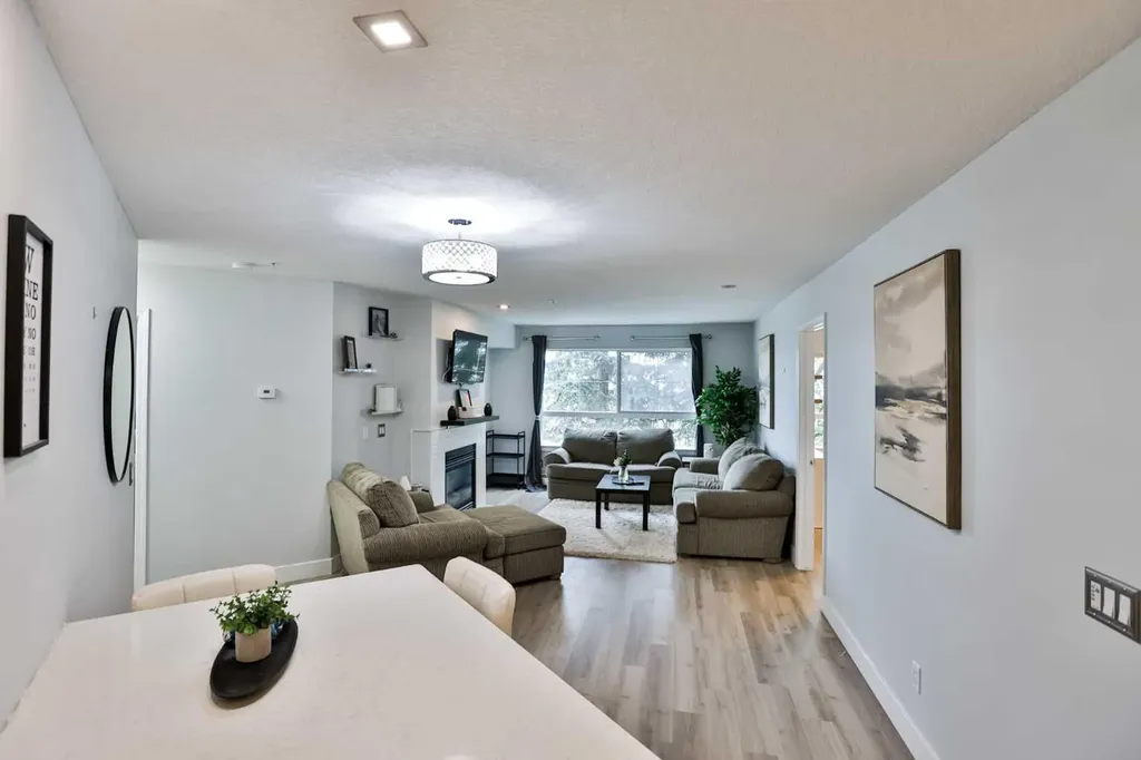 5115 Richard Road SW Calgary AB T3E 7M7