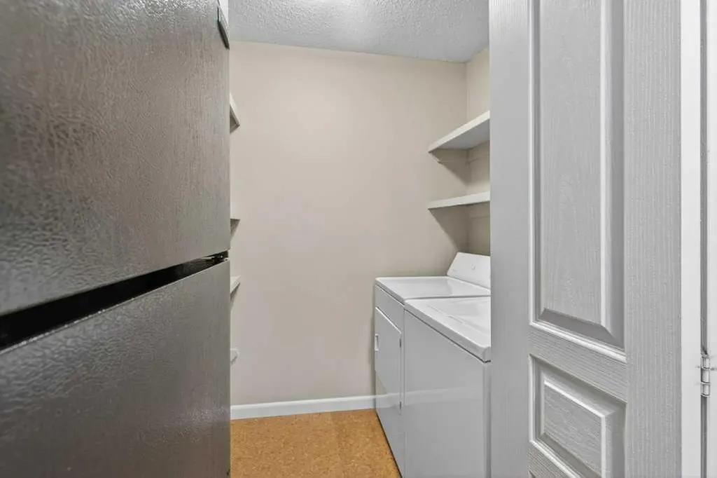 6400 Coach Hill Road SW Calgary AB T3H 1B8