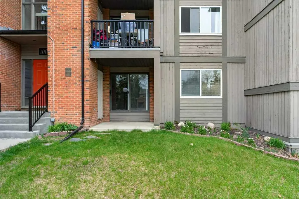 6400 Coach Hill Road SW Calgary AB T3H 1B8