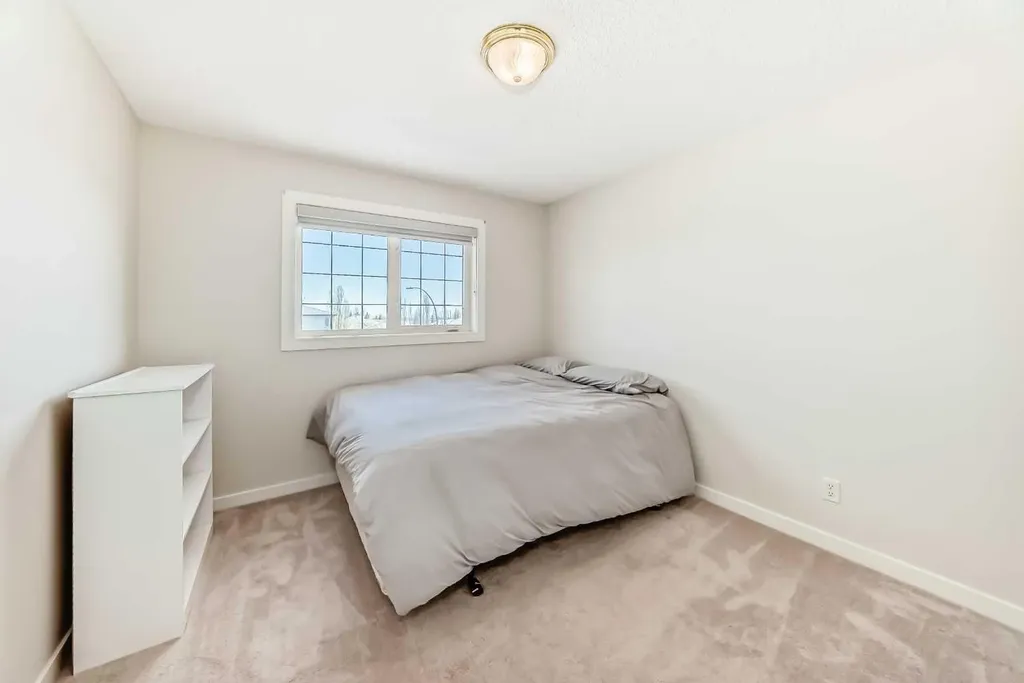 130 Panorama Hills View NW Calgary AB T3K 5B8