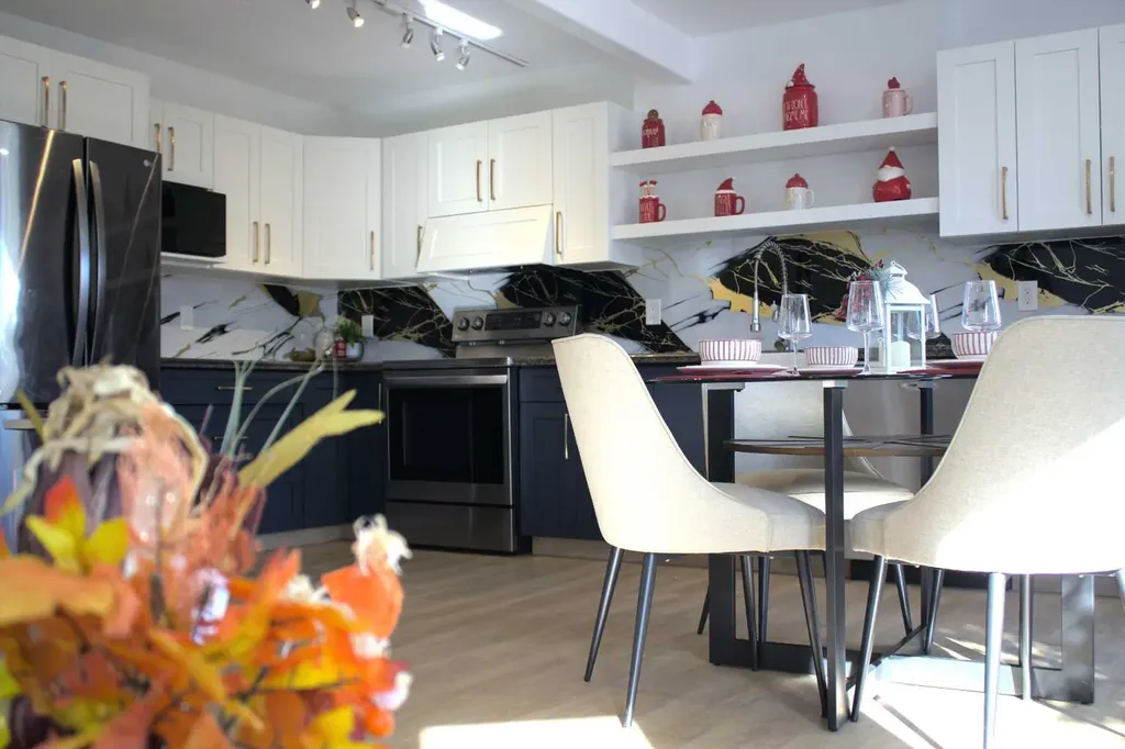 262 Covewood Park NE Calgary AB T3K 4V7