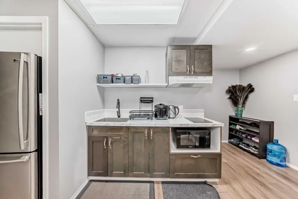 262 Covewood Park NE Calgary AB T3K 4V7