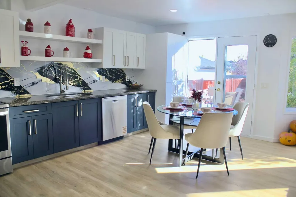 262 Covewood Park NE Calgary AB T3K 4V7
