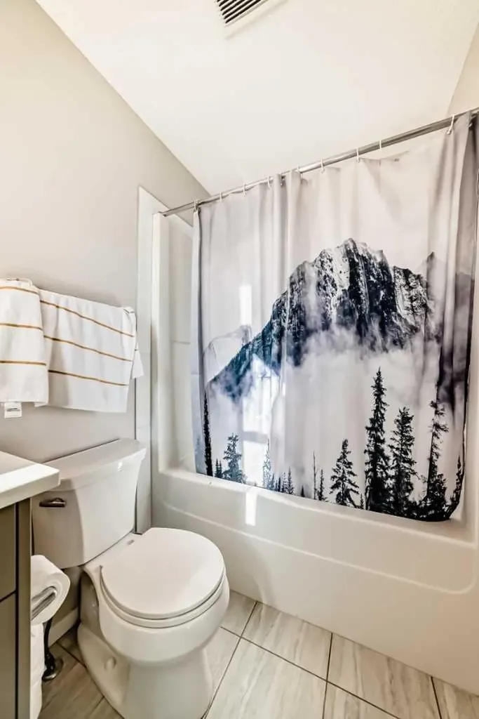 199 Savanna Parade NE Calgary AB T3J 0W1