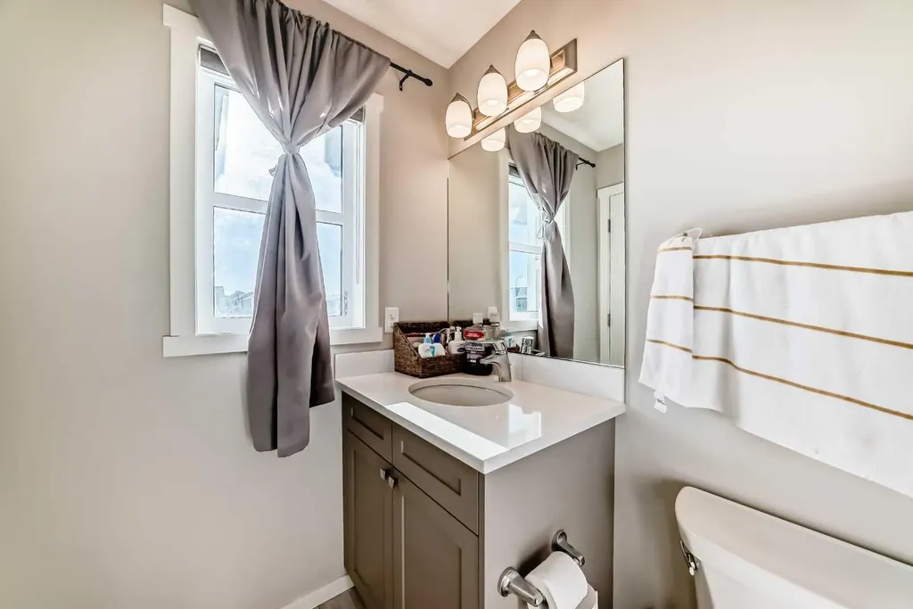 199 Savanna Parade NE Calgary AB T3J 0W1