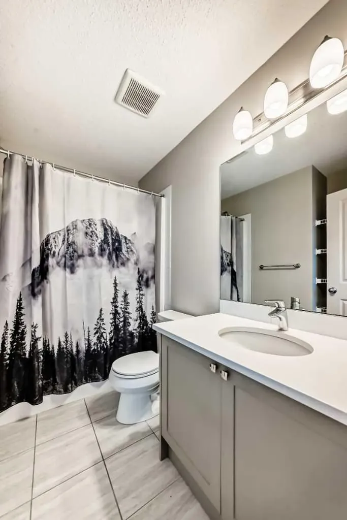 199 Savanna Parade NE Calgary AB T3J 0W1