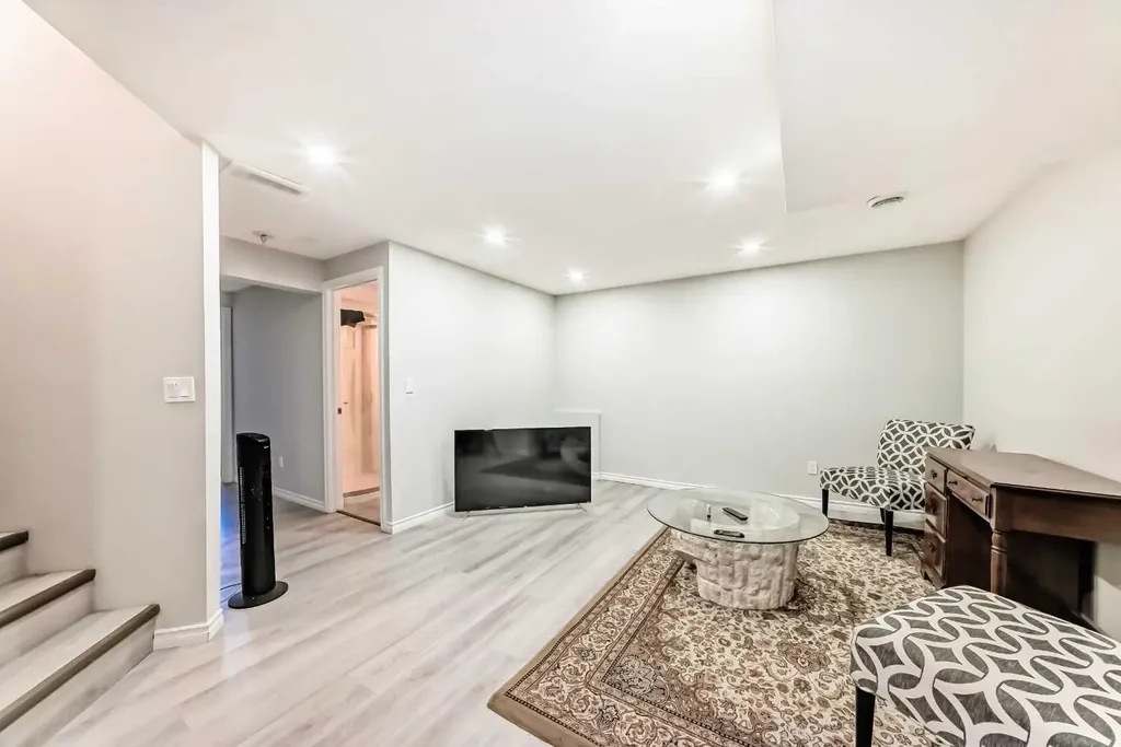 199 Savanna Parade NE Calgary AB T3J 0W1