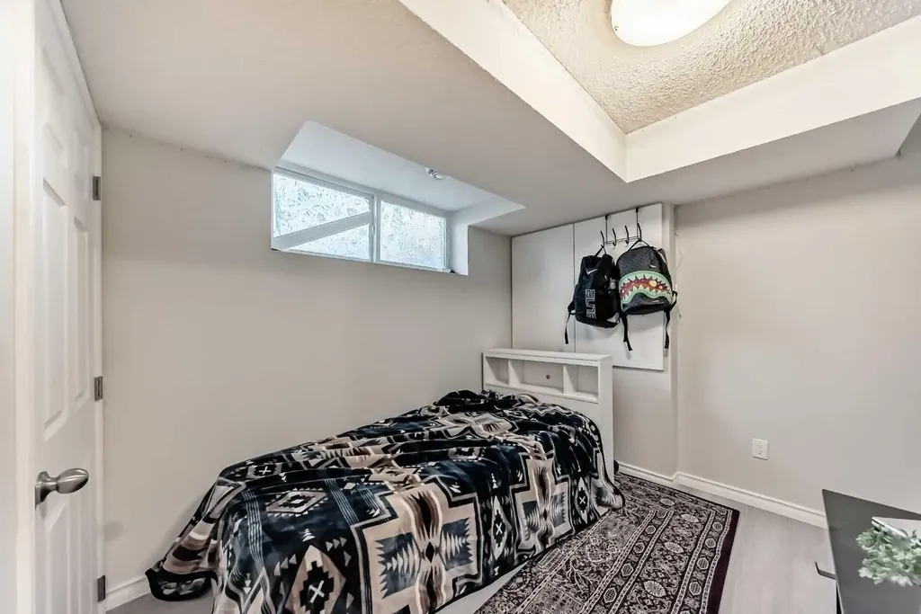 199 Savanna Parade NE Calgary AB T3J 0W1