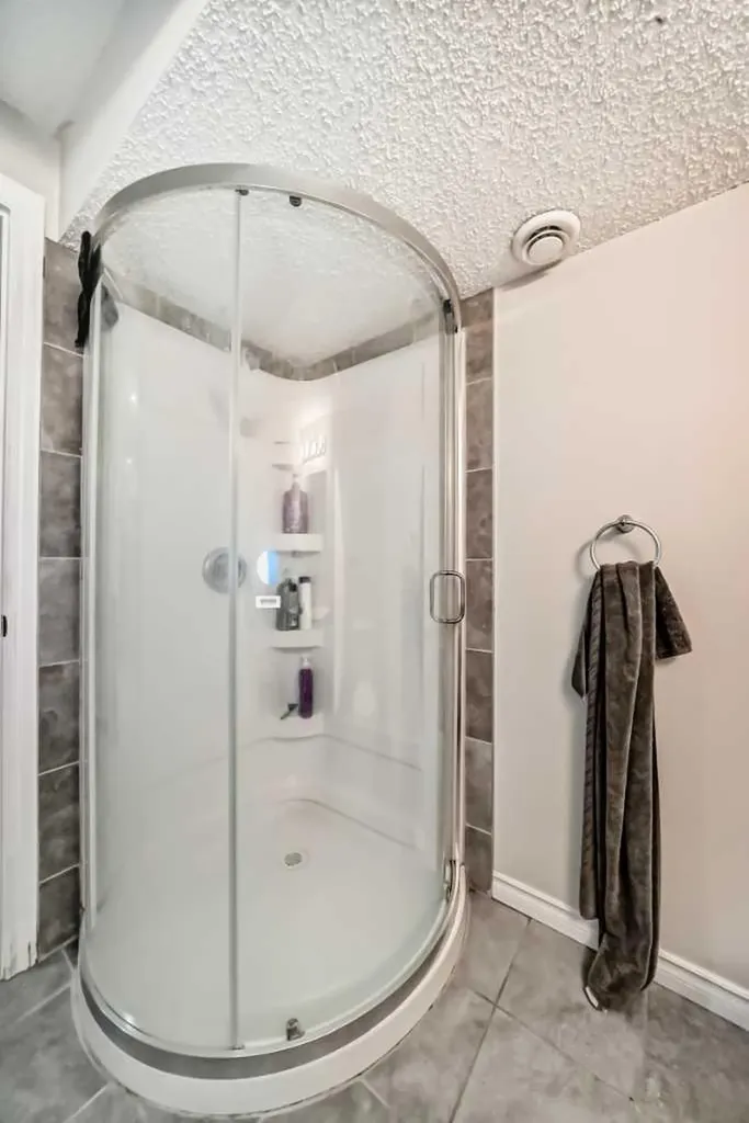 199 Savanna Parade NE Calgary AB T3J 0W1