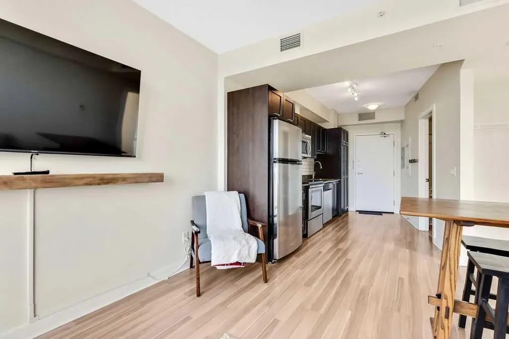 3830 Brentwood Road NW Calgary AB T2L1K8