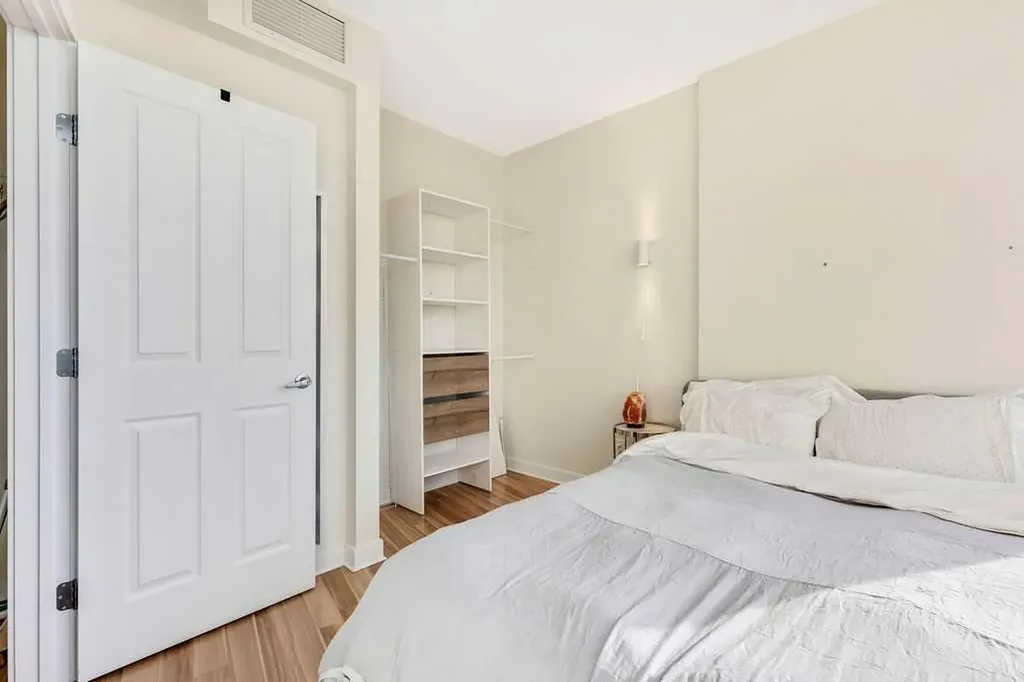 3830 Brentwood Road NW Calgary AB T2L1K8