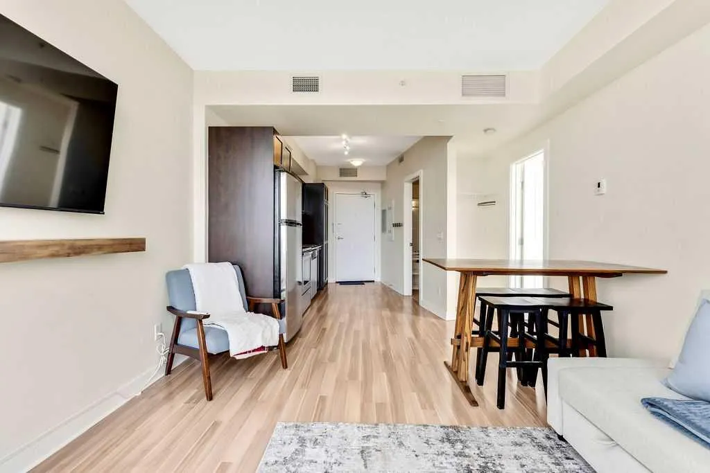 3830 Brentwood Road NW Calgary AB T2L1K8