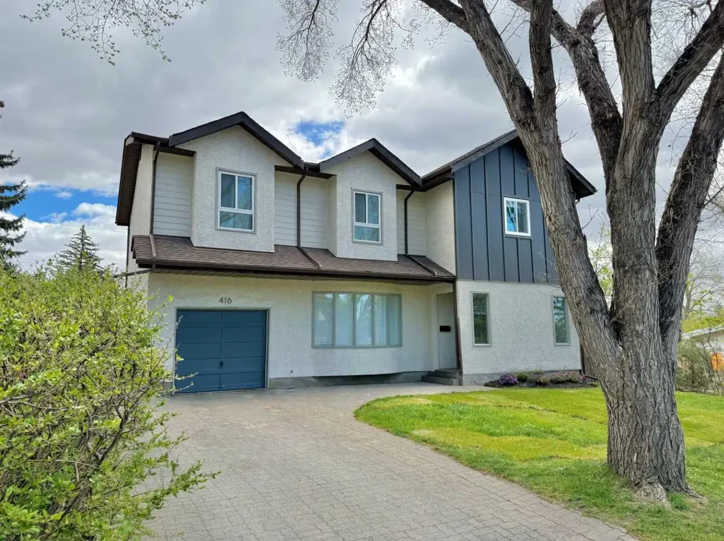 416 Thornhill Place NW Calgary AB T2K 2S5
