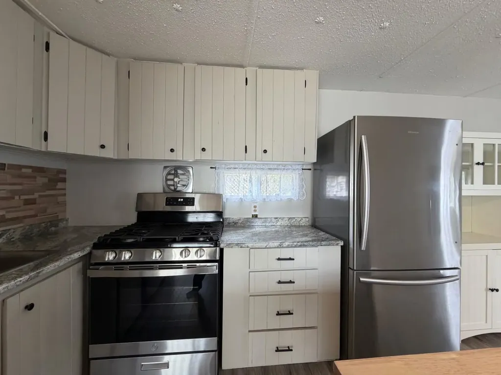 53209 Range Road 183 Edson AB T7E 3B2